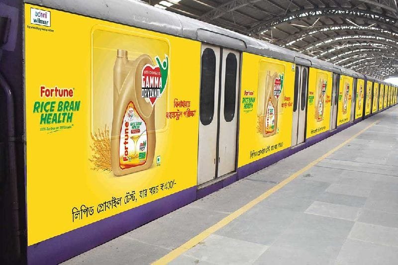 metro warp advertising