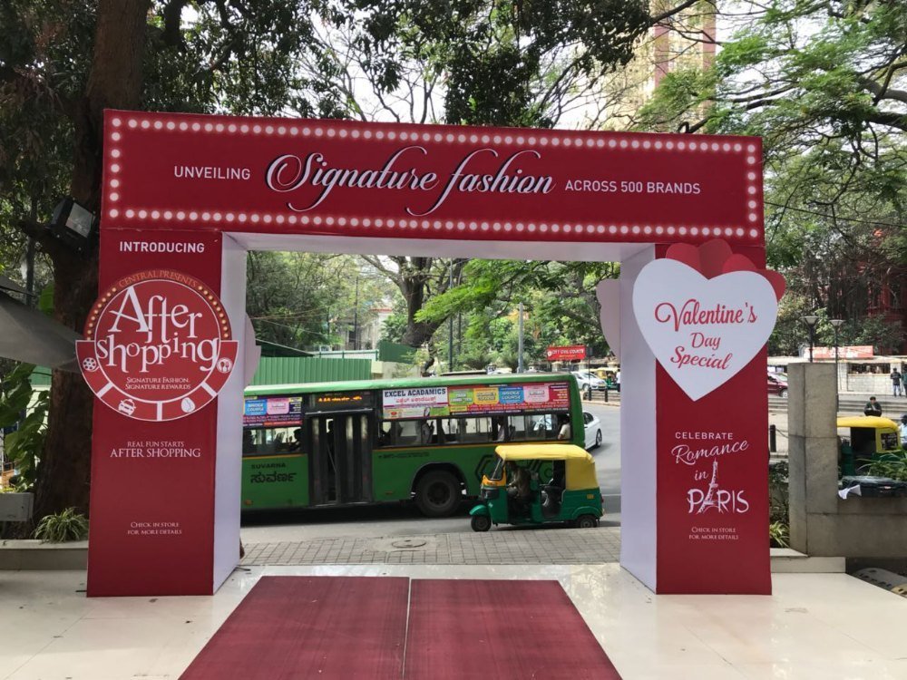 ARCH Gates create a grand entrance with stylish designs, enhancing visibility, branding, and aesthetics for events, venues, and businesses.