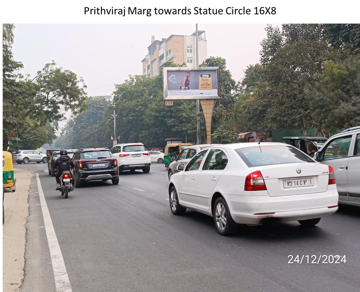 Prithviraj Marg Towards Statue Circle - Rajasthan