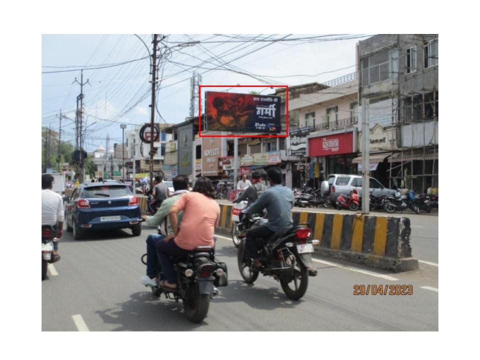 MALVIYA CHOWK F/C LORDGANJ, SARAFA BAZAAR - Madhya Pradesh