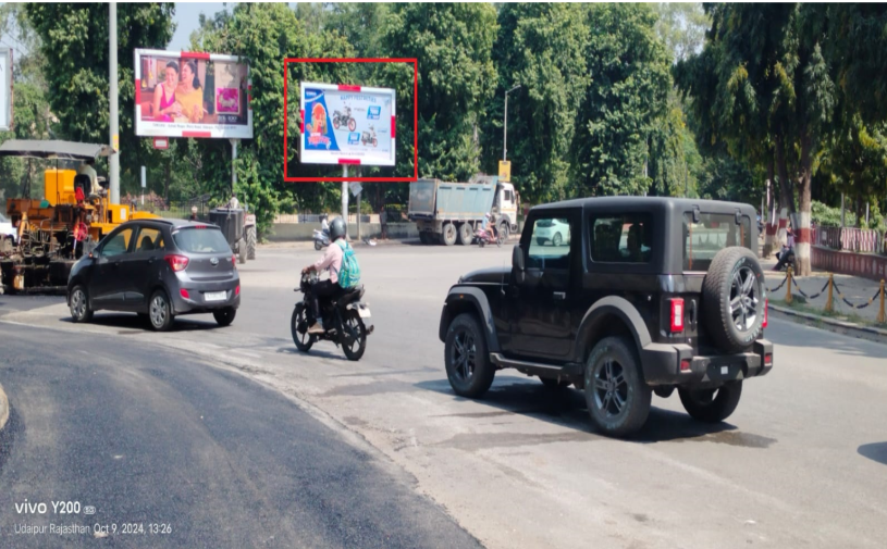 Sukhadia Circle fcg. Circle Towards Fatehpura - Rajasthan - Sukhadia Circle fcg. Circle Towards Fatehpura