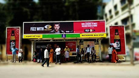 Bus shelter advertising doesn’t shout. It doesn’t rush. It stays visible, steady, and present.