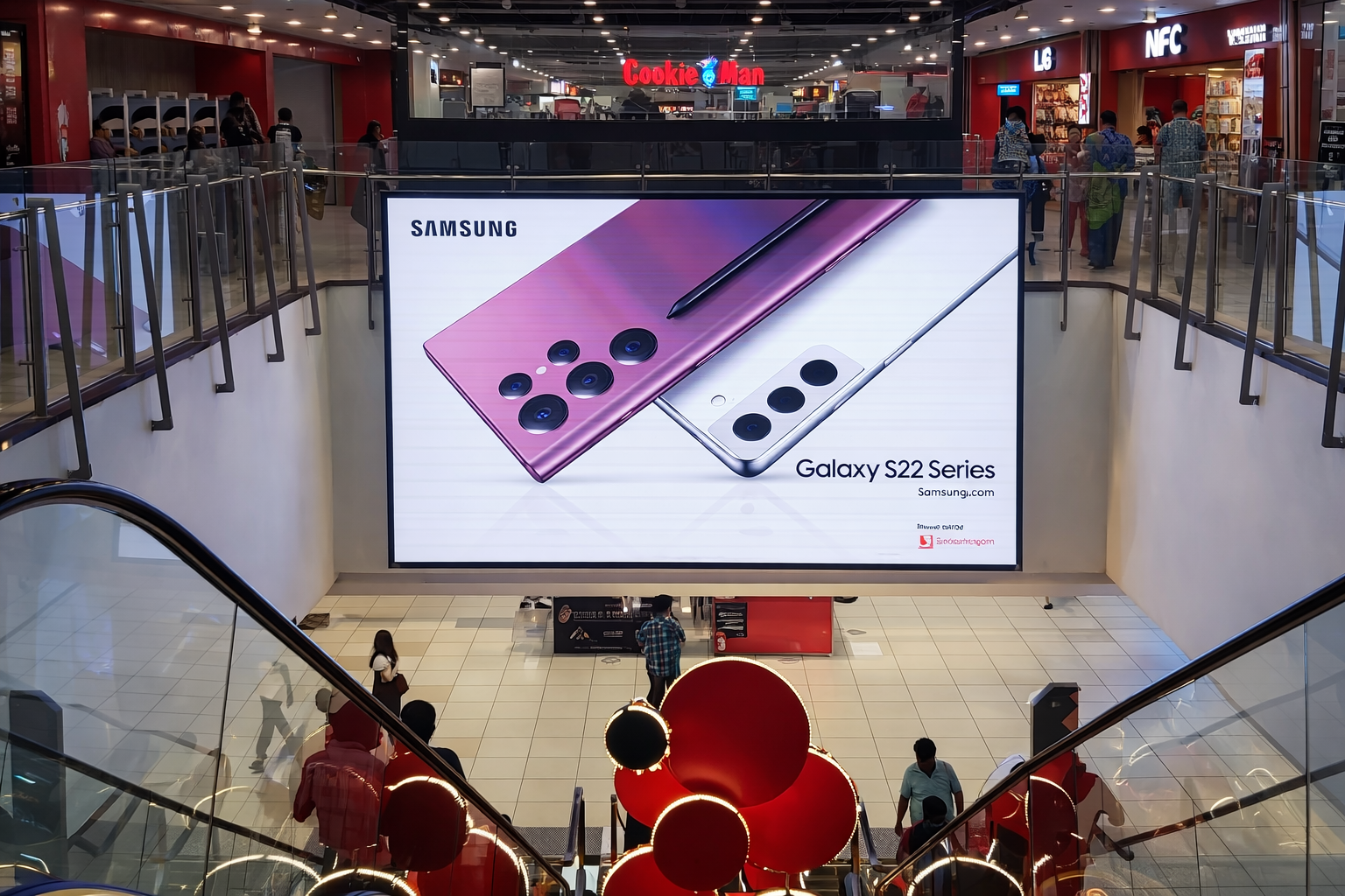 Large atrium LED screen mall advertising display inside shopping mall by ACME Advertising