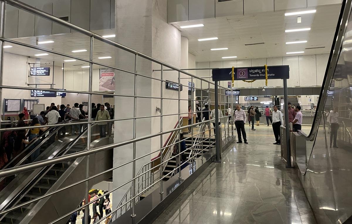 Metro Advertising Company in Majestic, Bengaluru - 