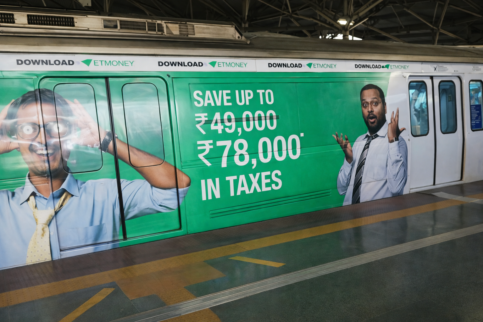 Metro advertising in Dahanukarwadi Mumbai - 