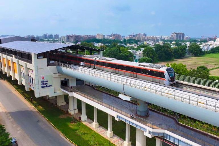 Metro advertising in Gujarat University Metro Station in Ahmedabad with Acme Advertising. - 