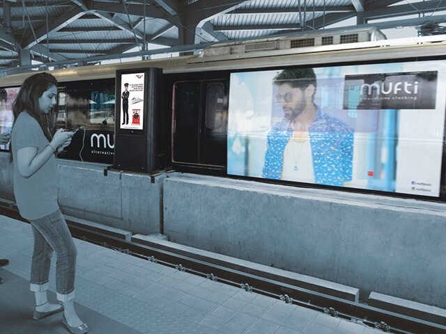 Metro Advertising In Sector 52, Noida - 