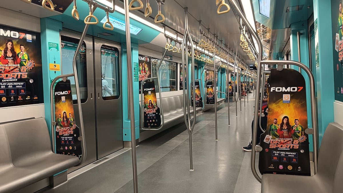 Metro Seat Panel Advertising in New Aatish Market Metro Station, RJ - 