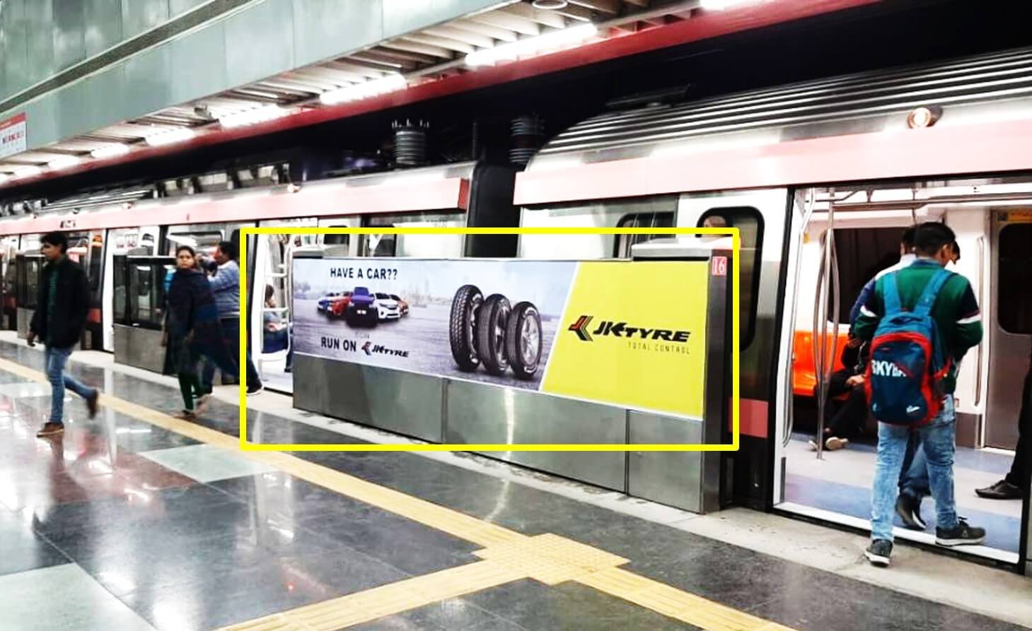 Metro Train Panel Advertising in Jhakarkatti Metro Station, UP - 