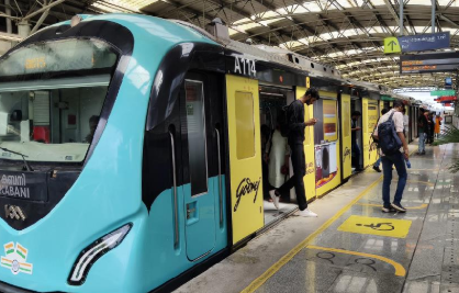 Metro Advertising In Petta, Kochi - 