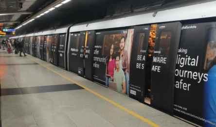 Metro advertising in Dwarka Sector 21 Delhi - 