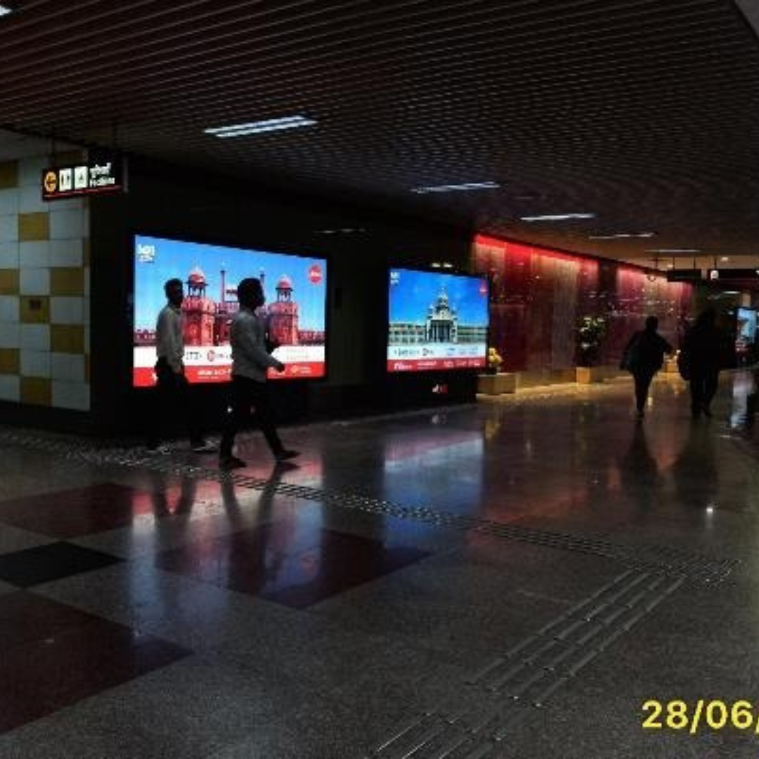Metro Advertising In Gomti Nagar, Lucknow - 