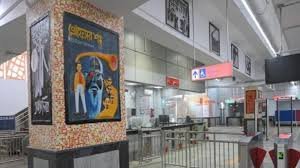 metro pillar board advertising in Mahanayak Uttam Kumar in Kolkata - 